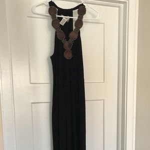 Perfect summer maxi dress—donating soon!